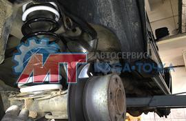 Ремонт подвески и замена пружин на Mercedes Gelandewagen