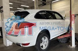 Замена радиатора кондиционера на Porsche Cayenne